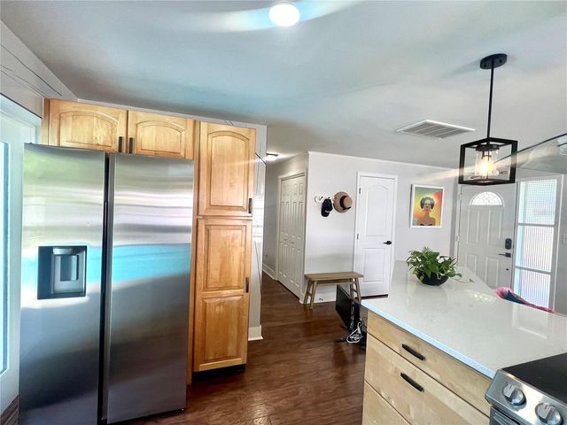 2066 DRUID PARK DRIVE N, Clearwater, FL 33764