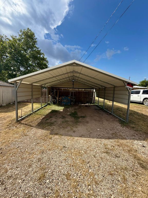 Image 16 of property listing at 107 Mesquite Drive, Ozona, TX 76943
