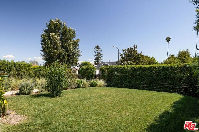 5357 Brynhurst Avenue, Los Angeles, CA 90043