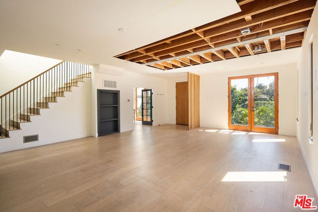 5357 Brynhurst Avenue, Los Angeles, CA 90043