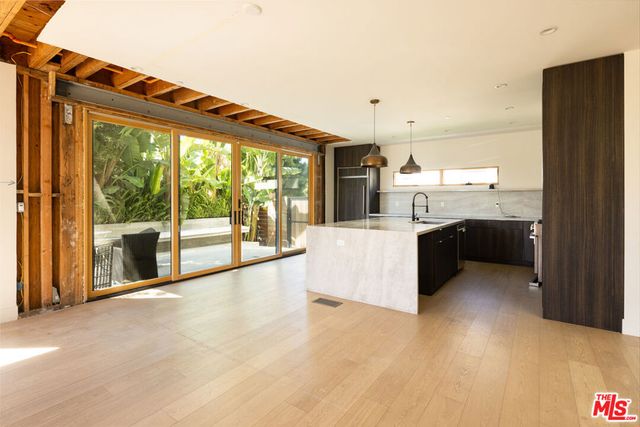 5357 Brynhurst Avenue, Los Angeles, CA 90043