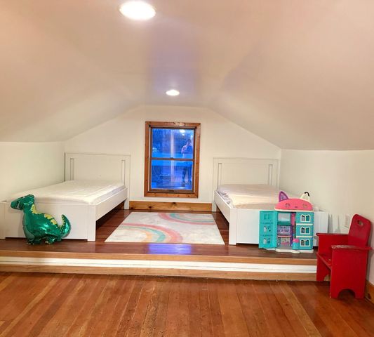 406 Oxford Street, Bay City, MI 48708