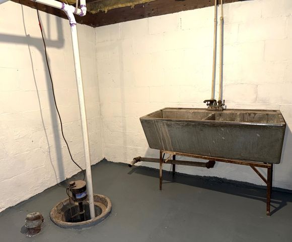 406 Oxford Street, Bay City, MI 48708