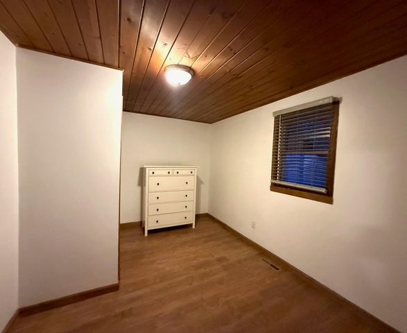 406 Oxford Street, Bay City, MI 48708