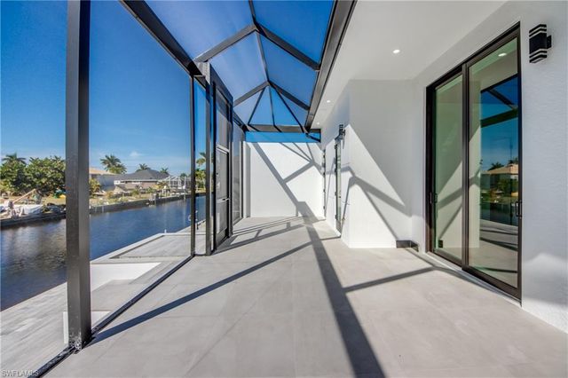 5254 Tamiami CT, Cape Coral, FL 33904