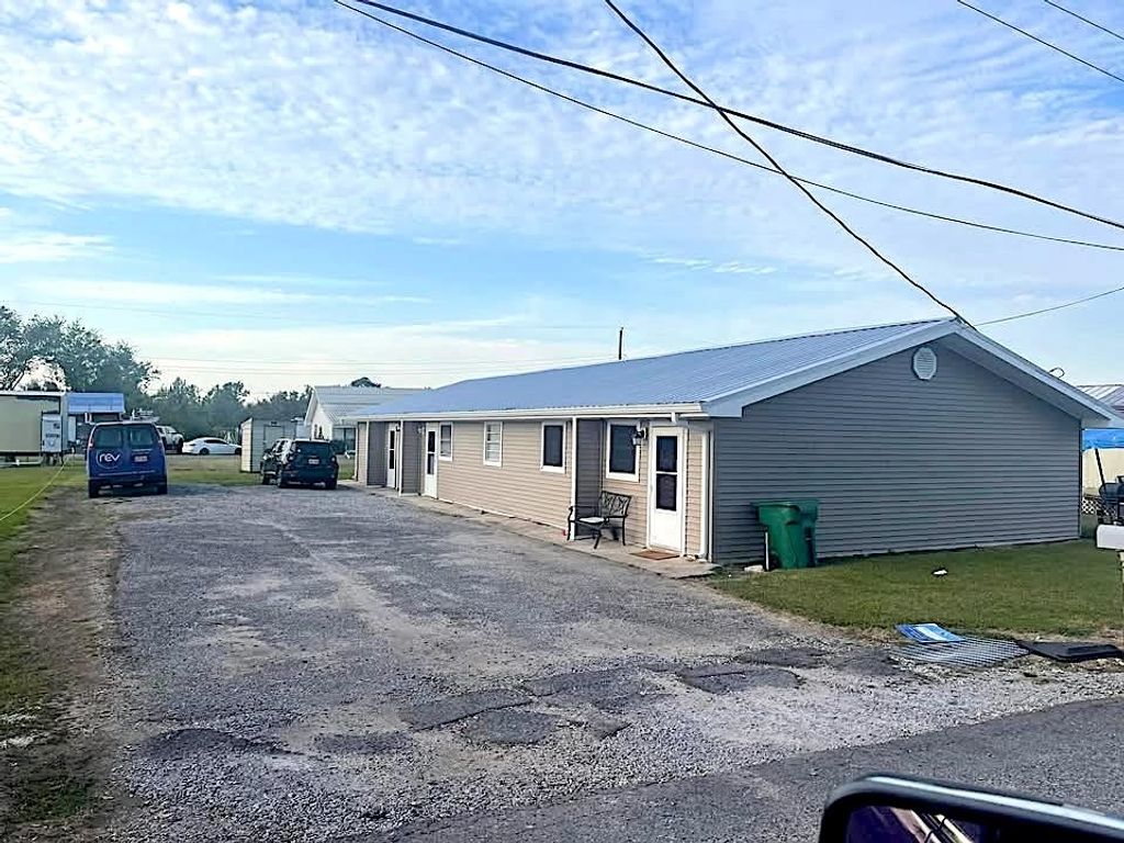 192 West 64th Street, Cut Off, LA 70345