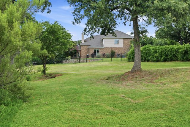 2703 Pottery Trail, Corinth, TX 76210