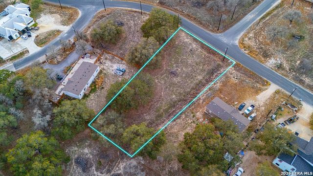 000 Copper Canyon, Elmendorf, TX 78112