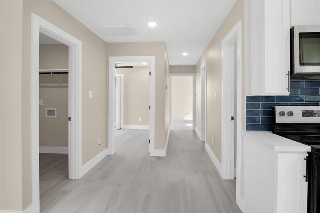 835 22nd Street, San Leon, TX 77539