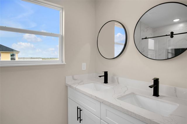 835 22nd Street, San Leon, TX 77539