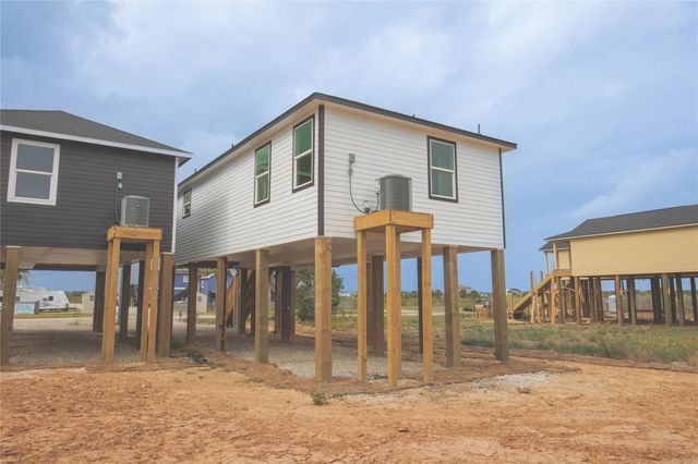 835 22nd Street, San Leon, TX 77539