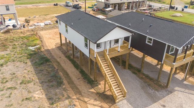 835 22nd Street, San Leon, TX 77539