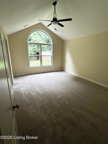 7408 Warrenton Hill Ct, Louisville, KY 40291