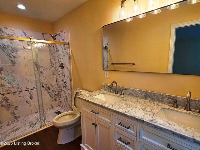 7408 Warrenton Hill Ct, Louisville, KY 40291