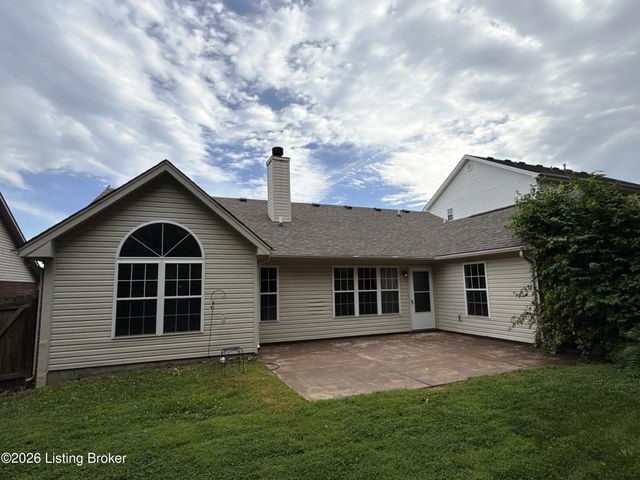 7408 Warrenton Hill Ct, Louisville, KY 40291