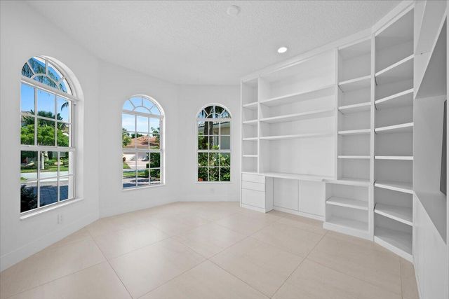 180 Carina Drive, Jupiter, FL 33478