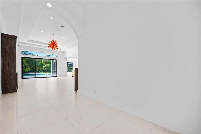 180 Carina Drive, Jupiter, FL 33478