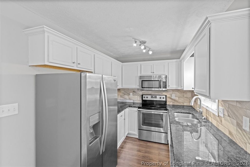 861 Danish Drive, Fayetteville, NC 28303 — photo 4
