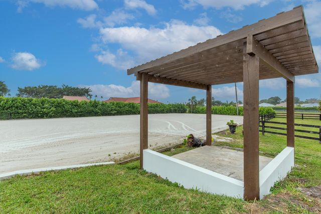 2184 Appaloosa Trail, Wellington, FL 33414