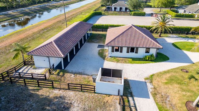 2184 Appaloosa Trail, Wellington, FL 33414