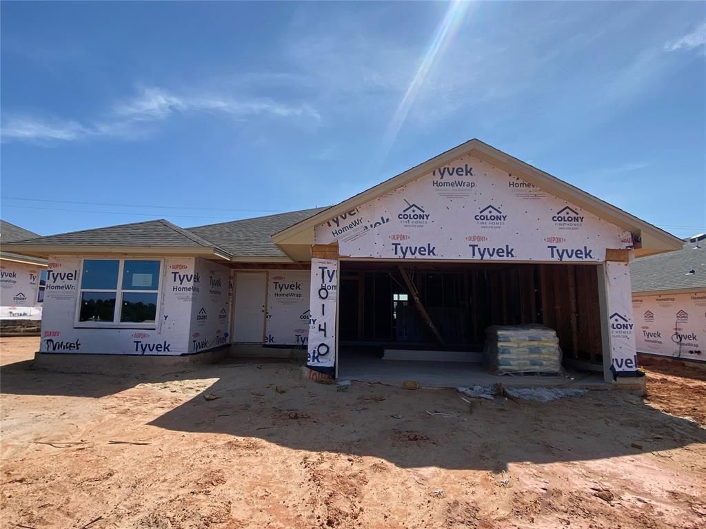 10140 Pennington Street, Harrah, OK 73045