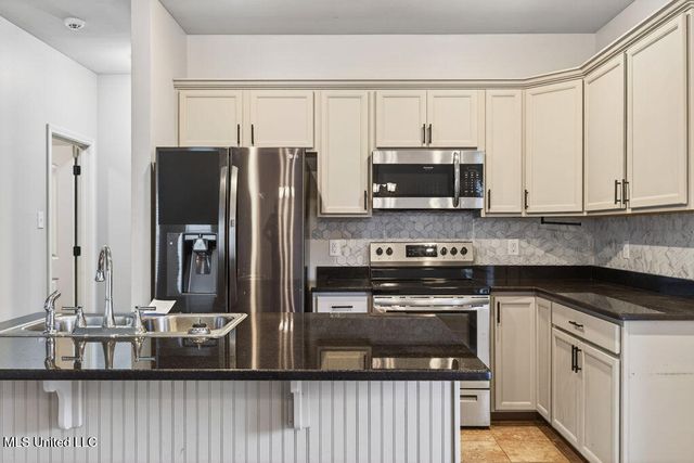 14086 Harley Drive, D'iberville, MS 39540