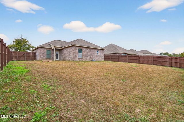 14086 Harley Drive, D'iberville, MS 39540