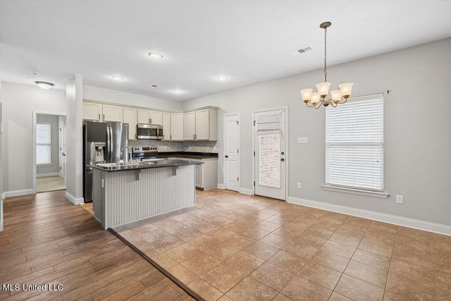 14086 Harley Drive, D'iberville, MS 39540