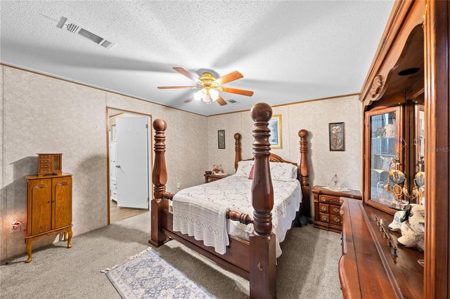21 NE 69TH COURT, Ocala, FL 34470