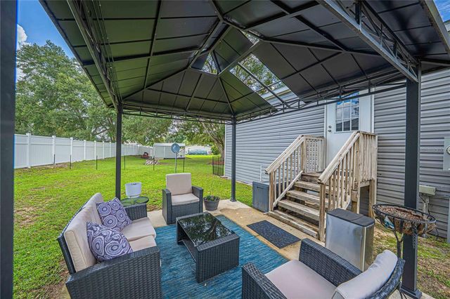 21 NE 69TH COURT, Ocala, FL 34470