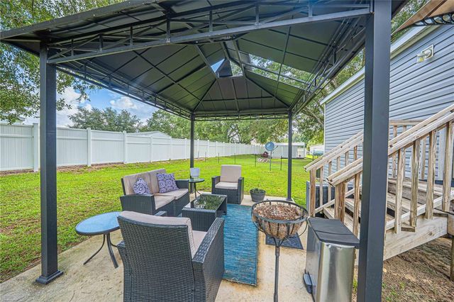 21 NE 69TH COURT, Ocala, FL 34470