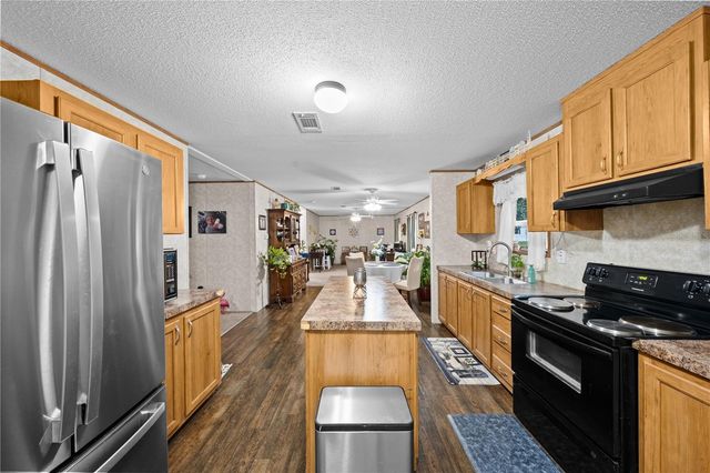 21 NE 69TH COURT, Ocala, FL 34470