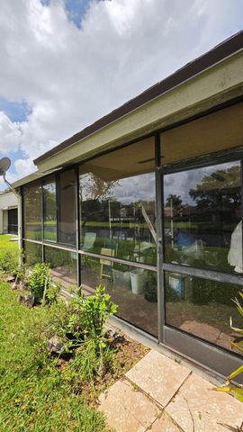 7922 NW 10th Street, Plantation, FL 33322