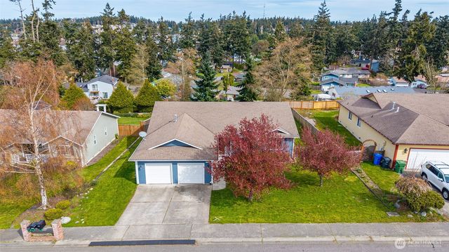 2060 SW 16th, Oak Harbor, WA 98277