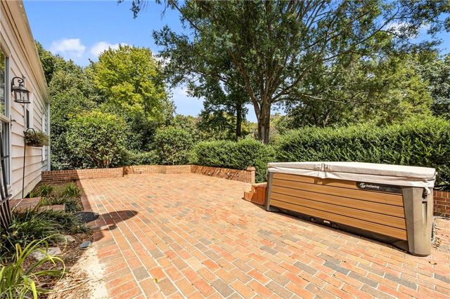5700 Lake Brandt Road, Greensboro, NC 27455