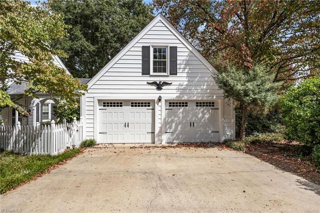 5700 Lake Brandt Road, Greensboro, NC 27455