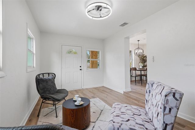1228 SE 19TH STREET, Gainesville, FL 32641
