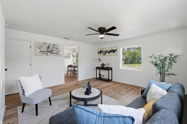 1228 SE 19TH STREET, Gainesville, FL 32641