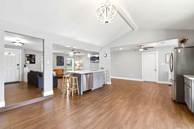 9711 Ebb Street, Houston, TX 77089