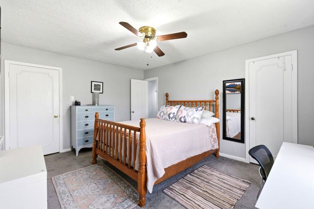 9711 Ebb Street, Houston, TX 77089