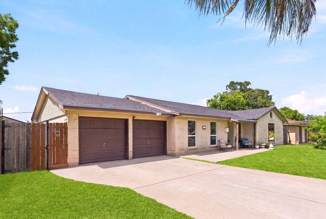 9711 Ebb Street, Houston, TX 77089