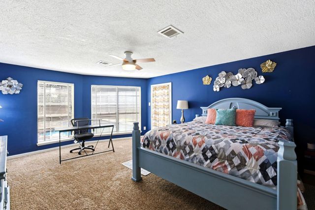 9711 Ebb Street, Houston, TX 77089