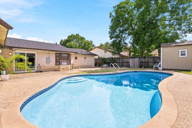 9711 Ebb Street, Houston, TX 77089