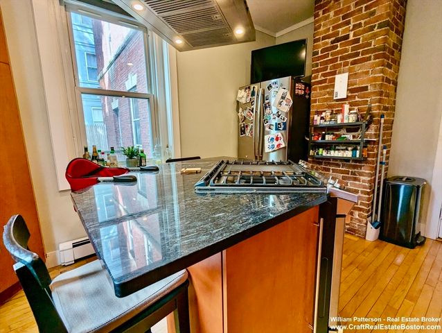 315 Harvard St 2, Cambridge, MA 02139