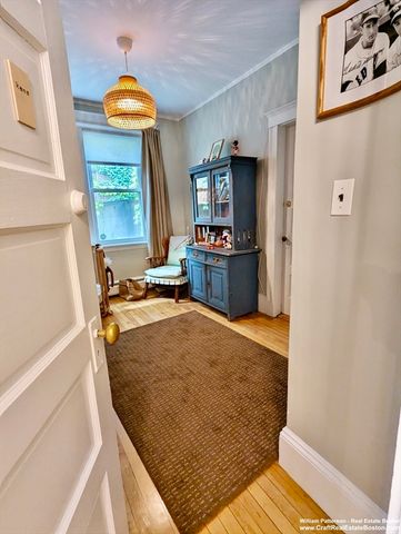 315 Harvard St 2, Cambridge, MA 02139
