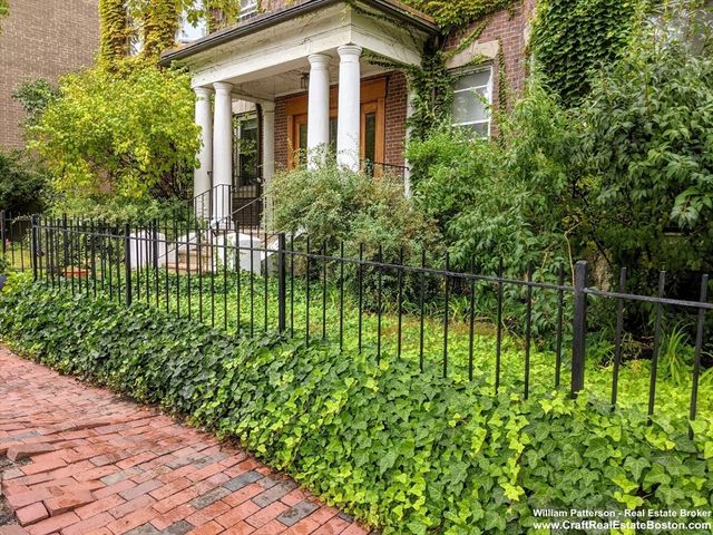 315 Harvard St 2, Cambridge, MA 02139