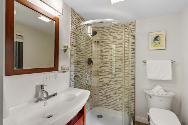 29 Shaker Rd, Harvard, MA 01451