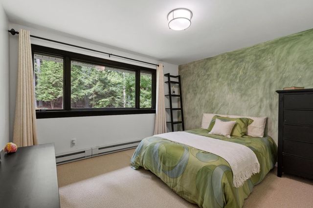 29 Shaker Rd, Harvard, MA 01451
