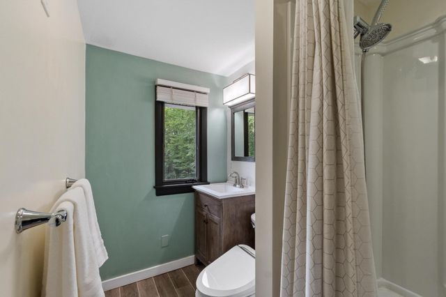 29 Shaker Rd, Harvard, MA 01451