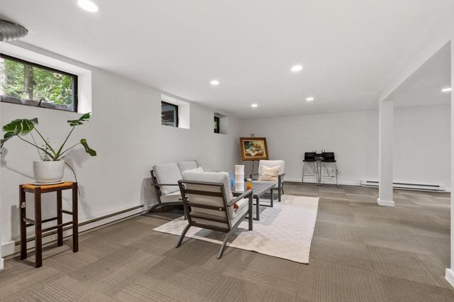 29 Shaker Rd, Harvard, MA 01451